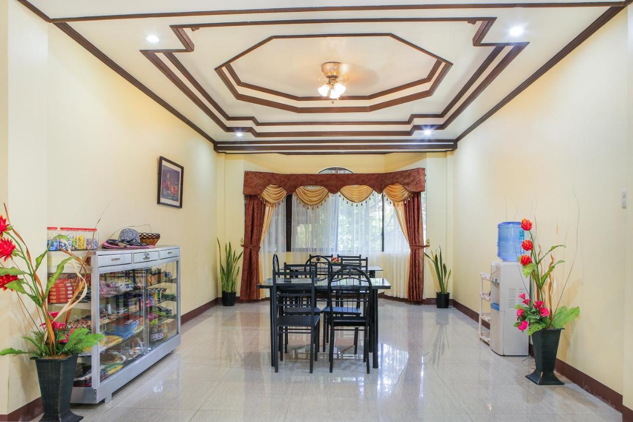 Oyo 422 Villa Emilia Pension House Panglao Island Exterior photo