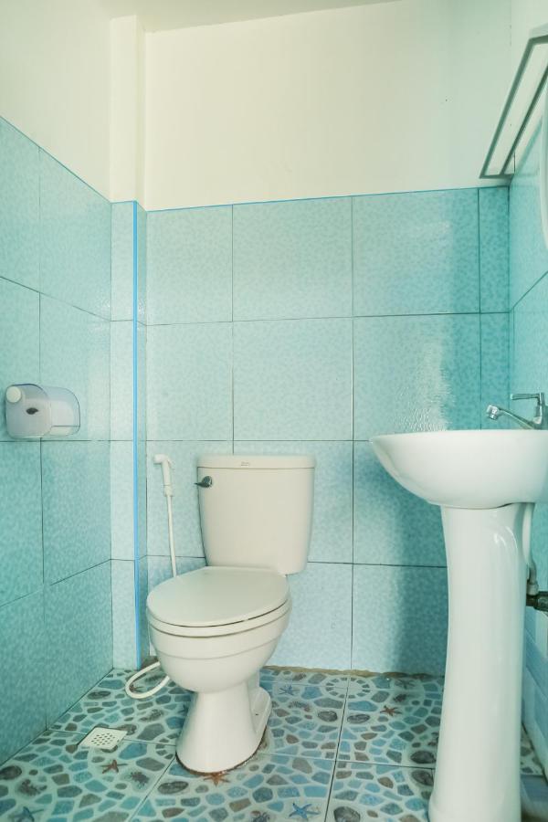 Oyo 422 Villa Emilia Pension House Panglao Island Exterior photo